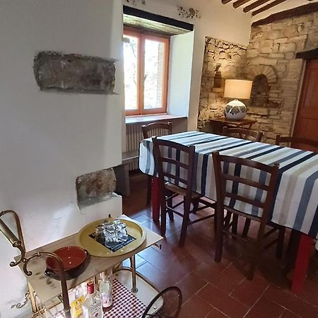 Pilgrim Rooms Gubbio Luaran gambar